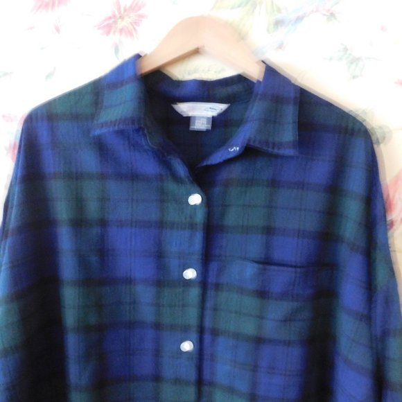 🎨 Oversized Artists Shirt - Picture 4 of 10